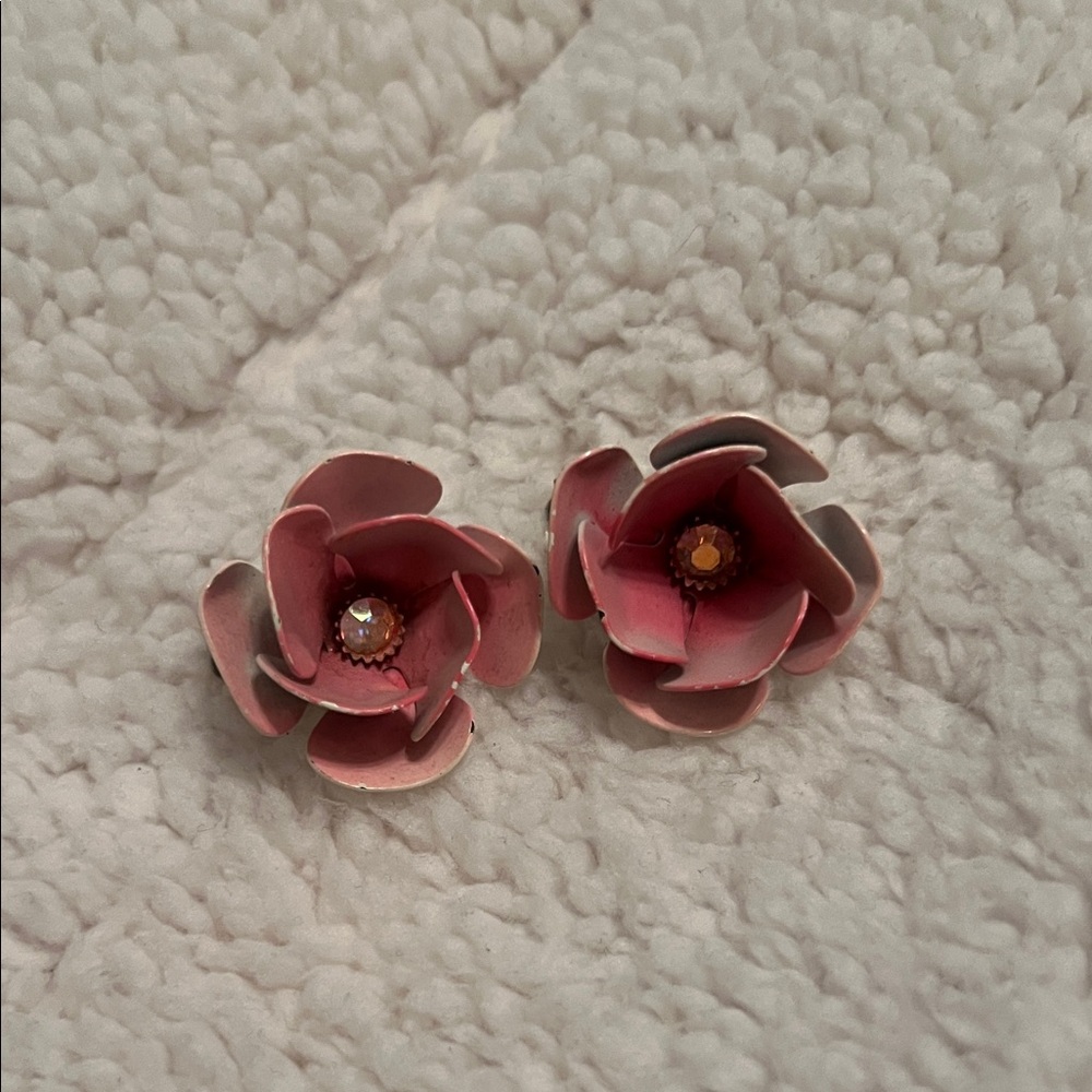 Vintage Pink Floral Clip Earrings